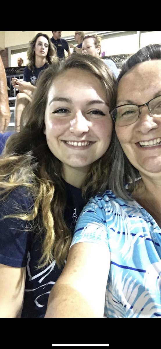 surrah_beth's tweet photo. This is the worst day of my life. I lost my best friend, mother, best person I’ve ever known. I can’t even fathom that this happened, I feel like I’ll wake up and it’ll all be a nightmare. Rest In Peace momma, I’ll see you again❤️ I love you more than you could ever know. https://t.co/SdPbPnN4s5