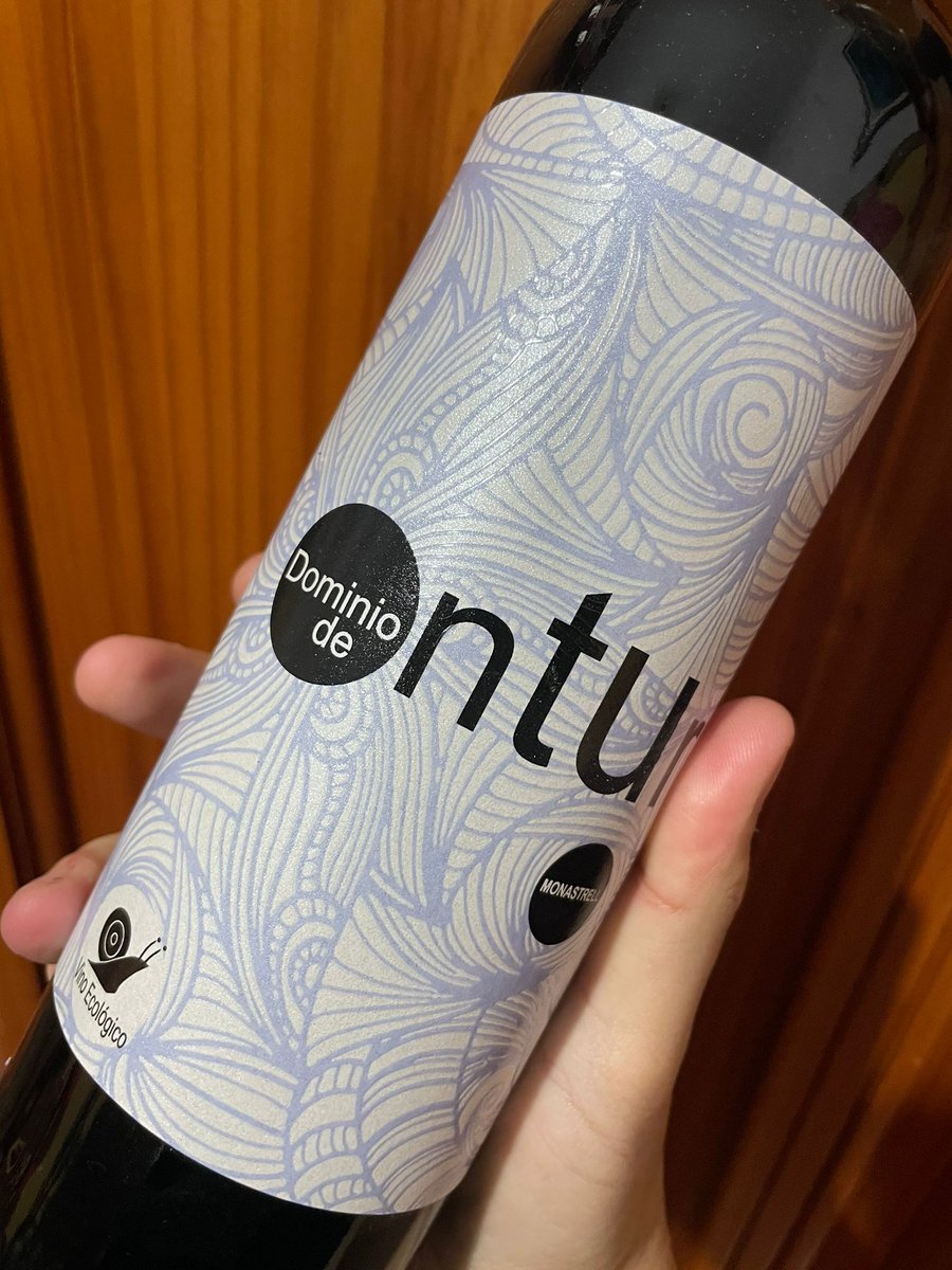 Ontalba_'s tweet photo. Comencemos la semana con Dominio de Ontur Ecológico de @Ontalba_ 🍷🍷
Un vino para copear que marida bien con cualquier plato 🥰

¡Que paséis una feliz semana! 😄

#SomosOntalba #OntalbaBodega #VinosdeJumilla #FamiliaJumilla https://t.co/jWxKVpBT1E