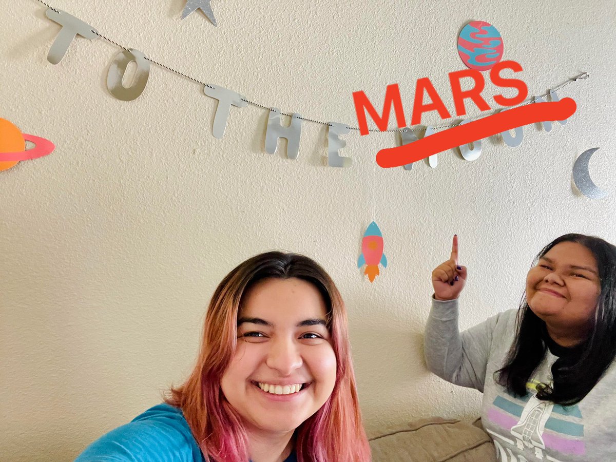 astrofiina's tweet photo. Watching @FromCaliToMars host @NASA’s first ever Spanish broadcast and waiting for the #Mars2020 landing with some Mars donuts 😋 #JuntosPerseveramos #CountdownToMars https://t.co/tzDfU1CfNH