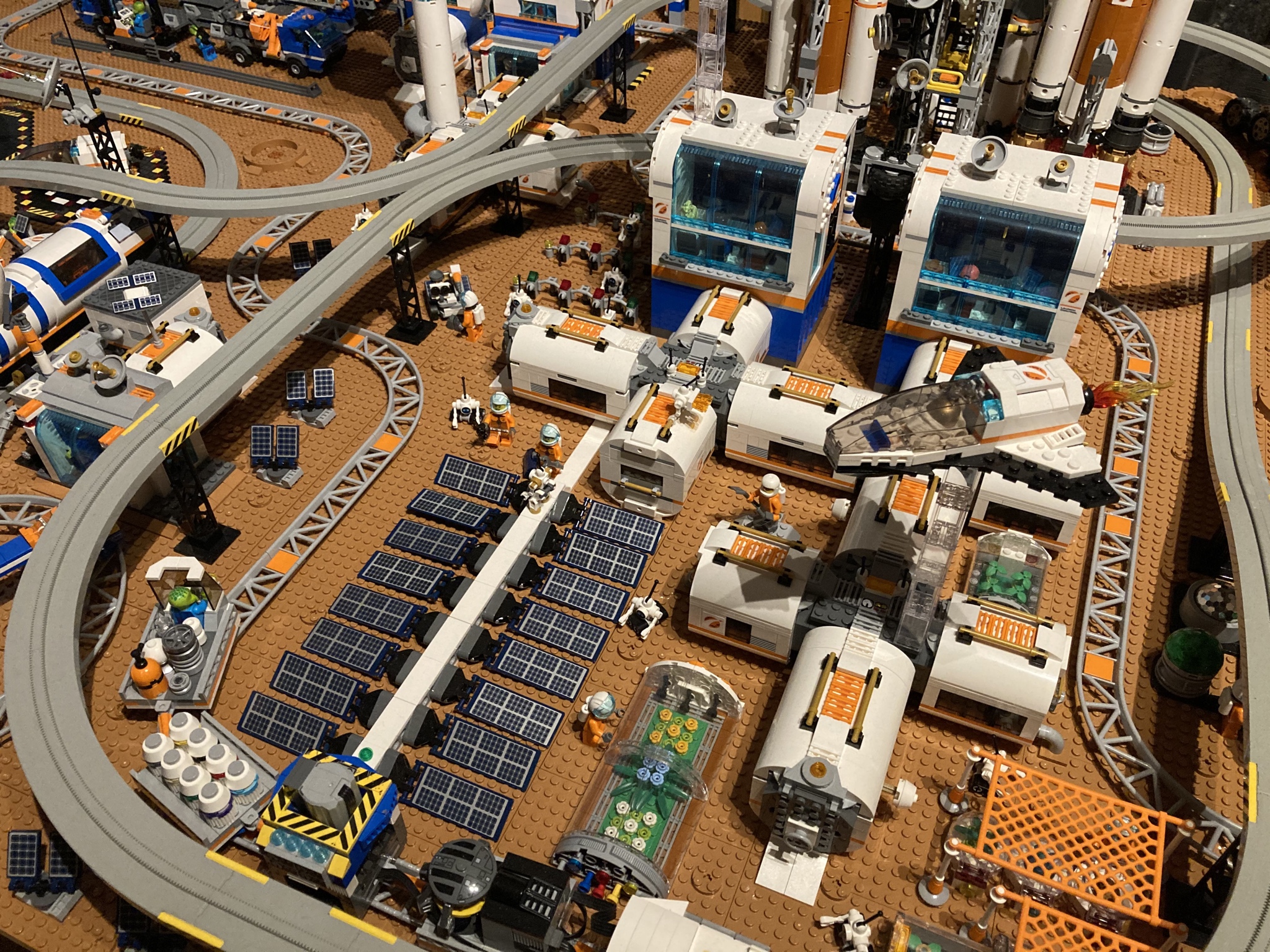 Caz Mockett on X This is what my LEGO New Mars base looks like. Good luck to Perseverance for your landing on Old Mars CountdownToMars AFOL BlockHeadUK https t Wkhw15ye60 X