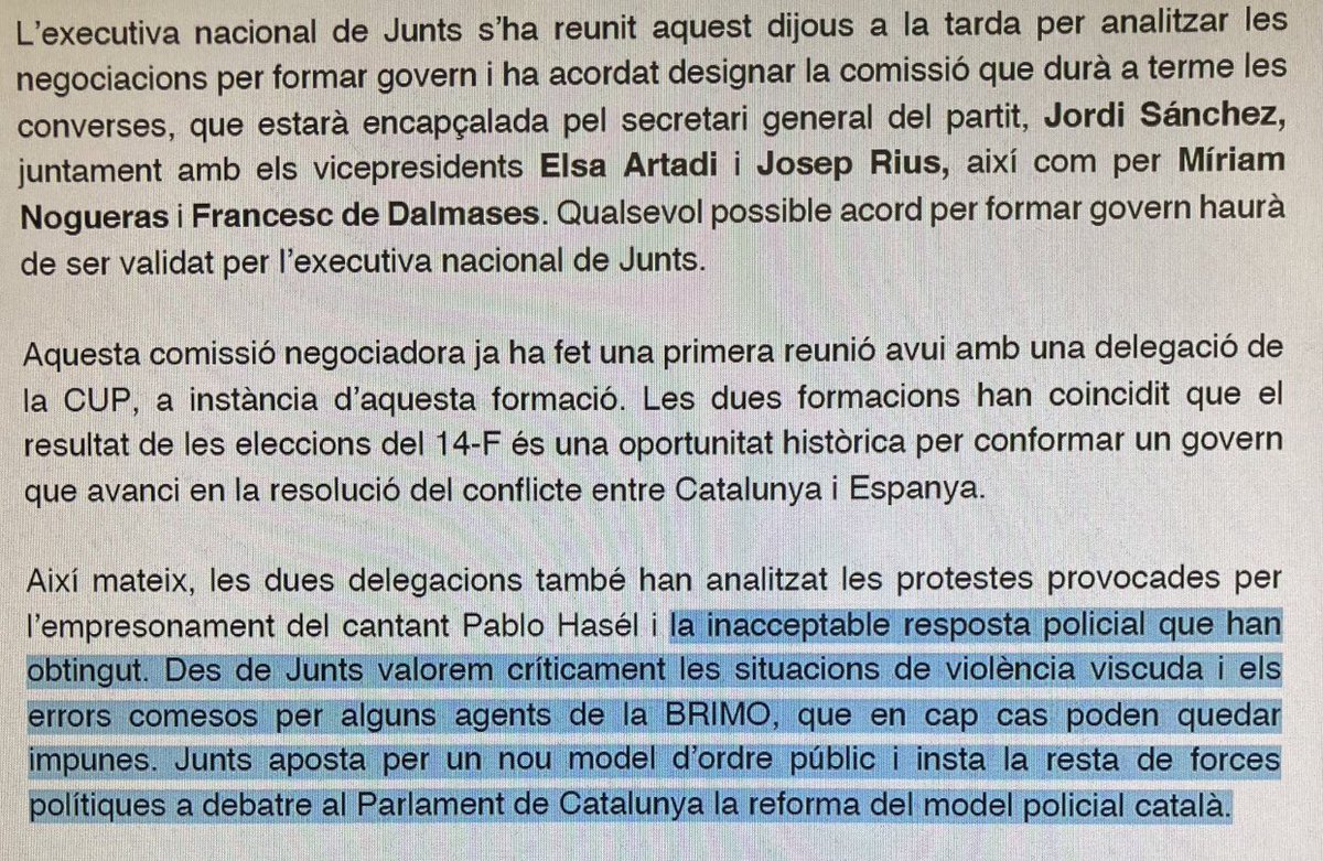 Ramon_Espadaler's tweet photo. @JuntsXCat diuen q la “resposta policial és inacceptable” Ens estan dient q els @mossos s’han d quedar d braços creuats mentre aquests energúmens vandalitzen les nostres ciutats? Reclamem fermesa i suport efectiu del @govern al Cos d Mossos d’Esquadra. Prou impunitat ! @UnitsCat https://t.co/6wWvl3rTep