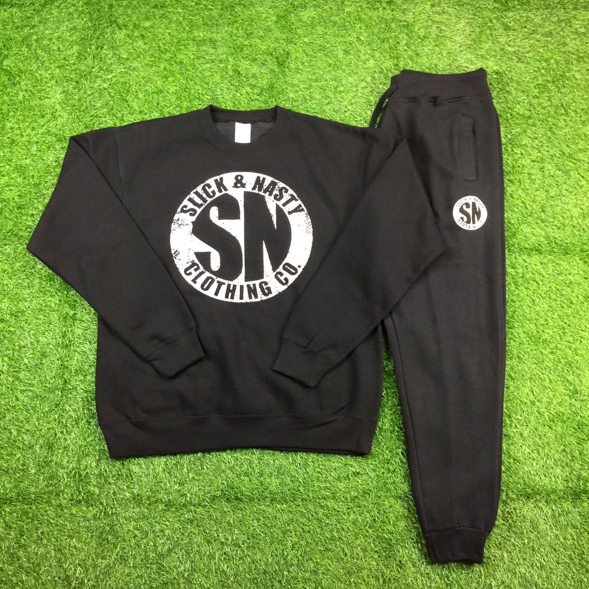 slick_nasty's tweet photo. New jogger pants and crewneck available at our online store https://t.co/TpUsiirM12 https://t.co/WssuVnSaVl