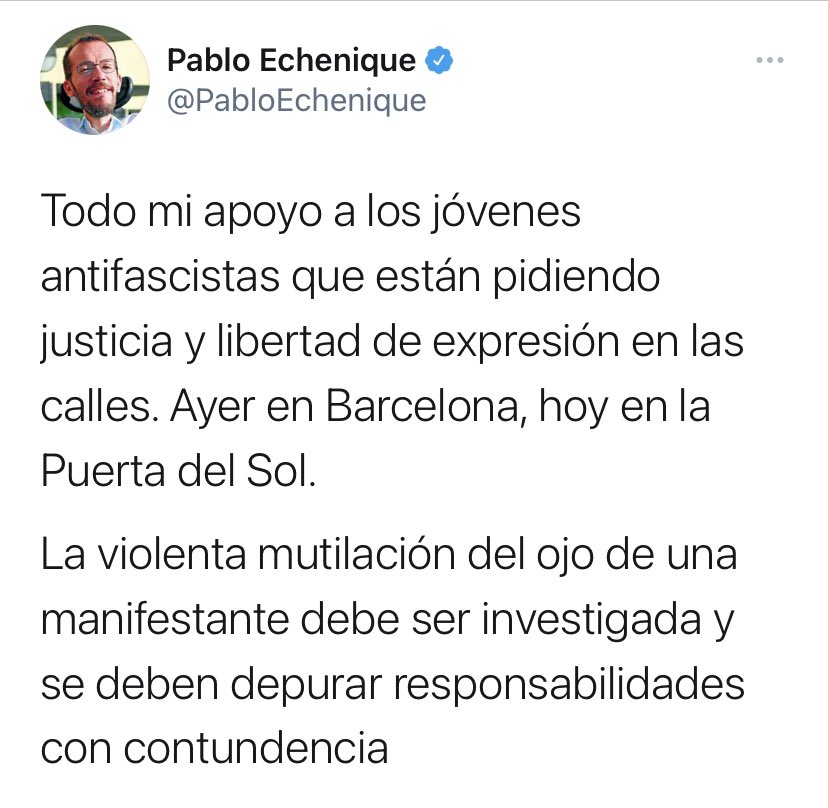 APROGC's tweet photo. Todo nuestro apoyo a los jóvenes  @mossos y @policia que están protegiendo la justicia y libertad en las calles. 
La violenta actuación contra la policía debe ser investigada y se deben depurar responsabilidades con contundencia. 
#HablandoCLARO🇪🇸 https://t.co/luRdxnZ4wP