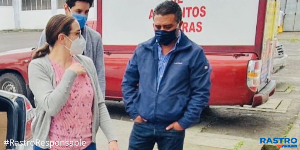 ferguillenp's tweet photo. Apoyo a la investigación médica para salvar vidas 💙❤️💙
Hoy apoyamos, entregando 6 cabezas completas de porcinos, para que el equipo de oftalmólogos 👁️ del Hospital Pediátrico #BacaOrtiz 🏥 realice estudios en pro de la procuración de órganos.

#RastroResponsable https://t.co/bvq6MNq2FJ