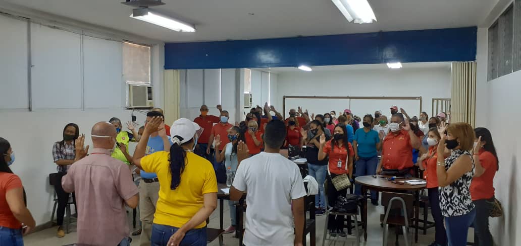 ¡Vamos rumbo al Congreso Bicentenario de los Pueblos! En Trujillo estamos desarrollando las asambleas municipales por comisiones organizadas y juramentadas, encuentros para el debate y la discusión permanente de las propuestas de cada uno de los movimientos sociales.