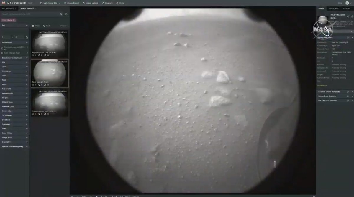 MaryneeLahaye's tweet photo. Crying and clapping alone in my room, "Perseverance is alive on the surface of Mars", and sent the first two images of the surface 😭😭🚀 #CountdownToMars https://t.co/tSgwSWcmvJ