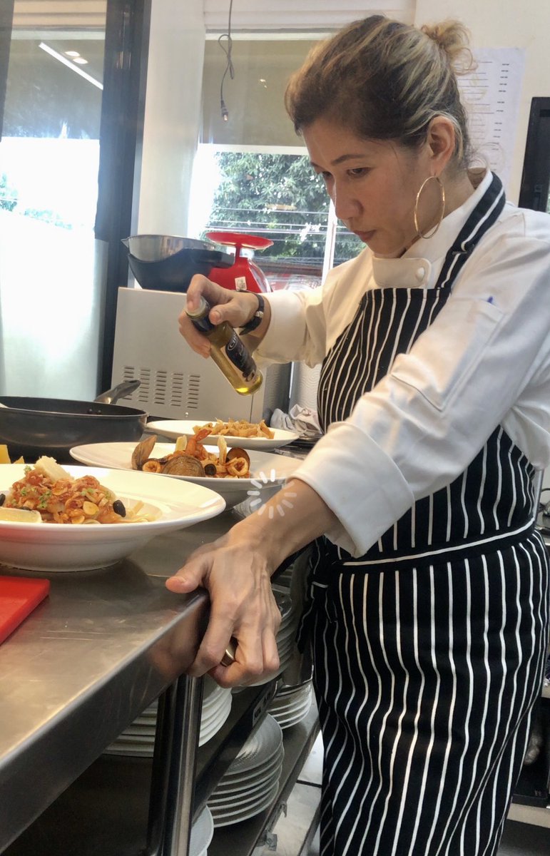 chefbellamari's tweet photo. Emotion is also a seasoning, don’t forget to put it in everything ! 💪❤️
#cheflife #grind #hustling #passion #life #chefbellaPh https://t.co/KRXpXnS3SS
