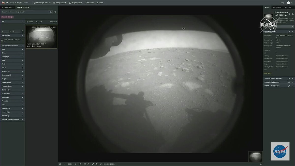 GyelwangP's tweet photo. @MarkRober @MarkRober Hard time for me because i had exam on 8am in the morning and i am chilling here midnight 3am watch live NASA https://t.co/cFrRVbogOL