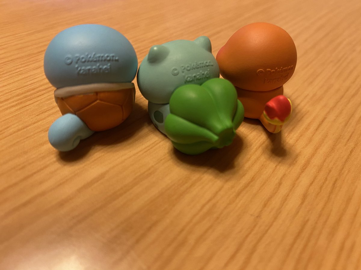 カウンセリングサロンark杉並 初代御三家可愛すぎる ｊ 臨床心理士 カウンセリングルーム 杉並区 ガチャガチャ がちゃがちゃ ポケモンセンター 限定 カナヘイ ゆるっと カプセルトイ ガチャ ガチャポン ポケモン ゼニガメ ヒトカゲ