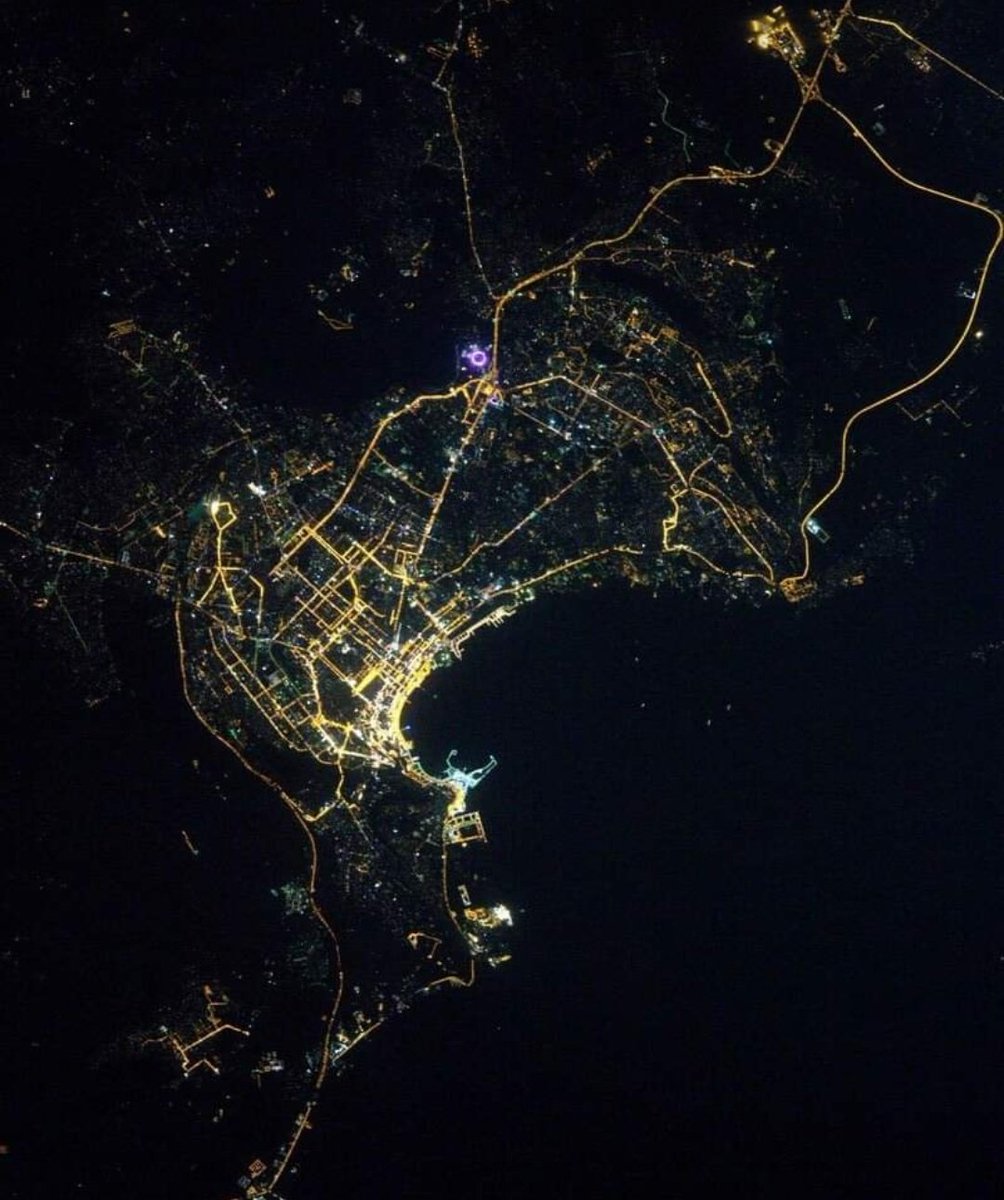 🇦🇿💡Bakının kosmosdan gecə görüntüsü.
