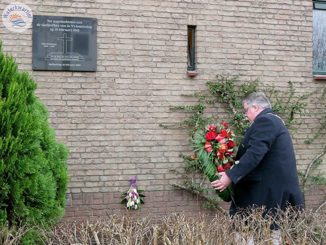 Herdenking slachtoffers V1-bominslag Waterkwartier dewester.info/herdenking-sla… #DeWester #Nijmegen #Nieuws #Herdenking