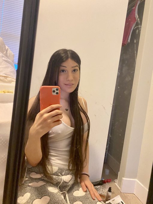 Good morning 🤗💖 https://t.co/yPMkqYi2KP<a href="/tag/trans"class="tags"><span>#trans</span></a>