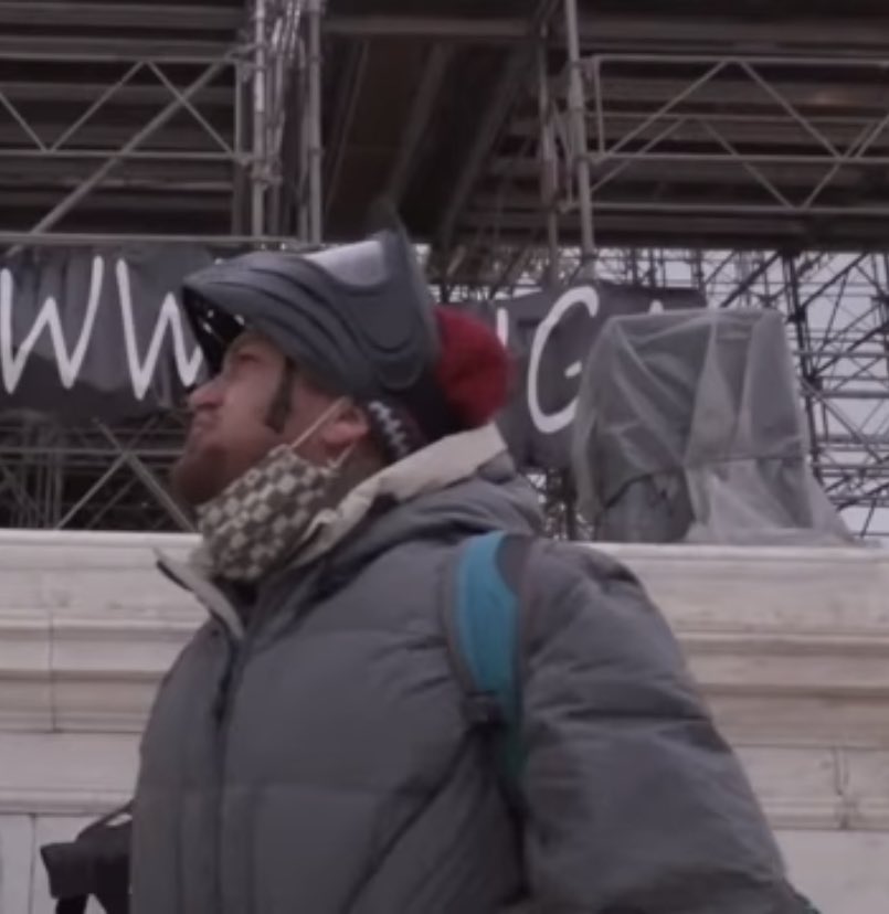 This guy is very upset his momma was pepper sprayed at 2:39:30 