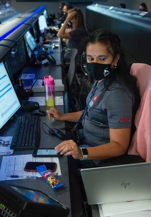 Congratulations to <a href="/CornellEng/">Cornell Engineering</a> alumna, <a href="/DrSwatiMohan/">Swati Mohan</a> '04, on the successful landing of the <a href="/NASAPersevere/">ARCHIVED - NASA's Perseverance Mars Rover</a> Mars Rover! We're so excited to see the accomplishments of Cornellians around the world and among the stars! #NASAPerseverance

📸 : Jet Propulsion Laboratory