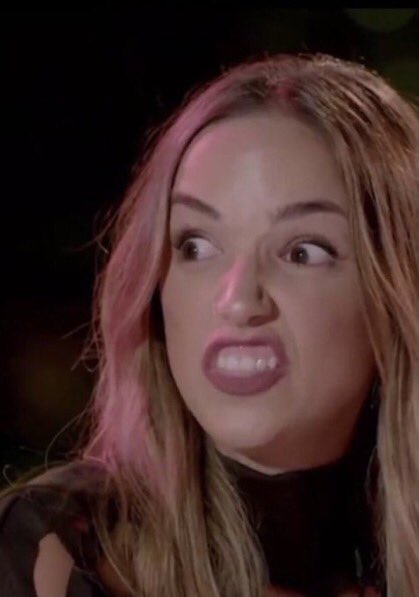 Srtatvrealitys's tweet photo. Manuel: Quien te ha comido la boca como yo 
#LaIslaDeLasTentaciones6 https://t.co/AWDtzvV30t