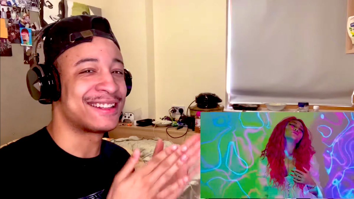 AlicePeralta_JP's tweet photo. 【MV reaction】
Ace of shaqくんがAliceの新曲MV✨
『Too Late for Love』のリアクションしてくれてるよー🙈🙌🔥
@Ace__ofshaq
反応がHappyでかわいいから是非見てー💋Thank you✨
🎥reaction🎥
https://t.co/4kDjZSeoHp
#TLFL #MV #reaction https://t.co/MOBvxcQkT2