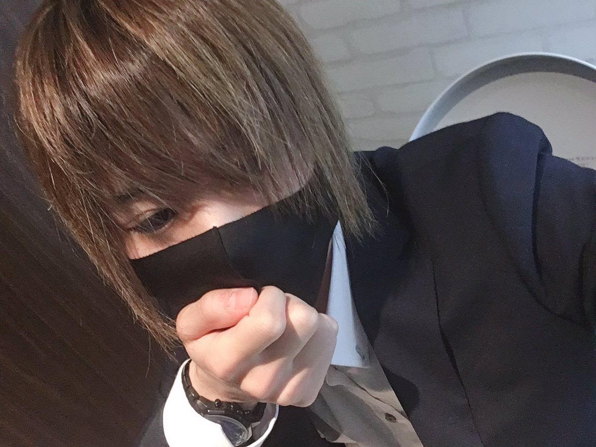 SEALS_nana7's tweet photo. ナナちゃん完全に酔ったから写真写りとか気にしない😇
明日以降場内指名してくれる人大歓迎
！！！！！
名前覚えて帰ってくれるだけでも最高に嬉しい！！！！！！！ https://t.co/GwjRniE8Fj