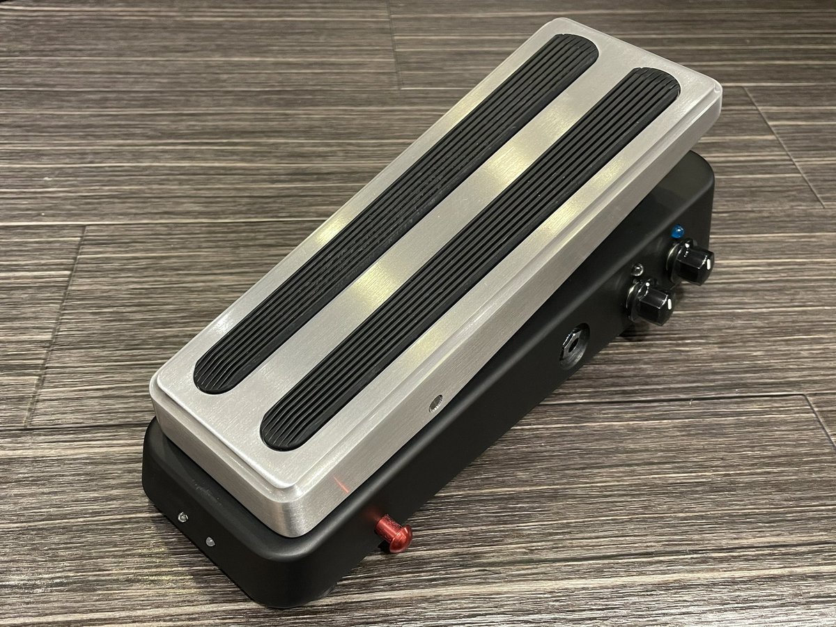 Jim Dunlop GCB65 CRY BABY CUSTOM BADASS DUAL-INDUCTOR EDITION WAH
