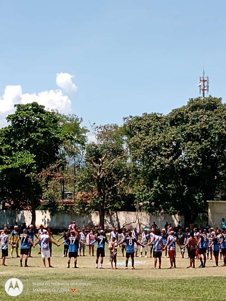FabricioBXD2's tweet photo. Mais do que Um Time, Uma Família !!! 2 ANOS DO PAQUETÁ NA PISTA 💙🖤🥶. Muito feliz em participar dessa grande família !! https://t.co/AX1mhk5ysF