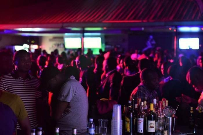 912CroozeFM's tweet photo. #TGIFTALK Do You Think Arrests Will Discourage Ugandans From Going to Bars ?

Security Organisations comprising of the Police, Local Defense Unity personnel (LDUs) and the army resumed their night operations in Kampala and arrested people in Bars. https://t.co/ErJhjfqruu
