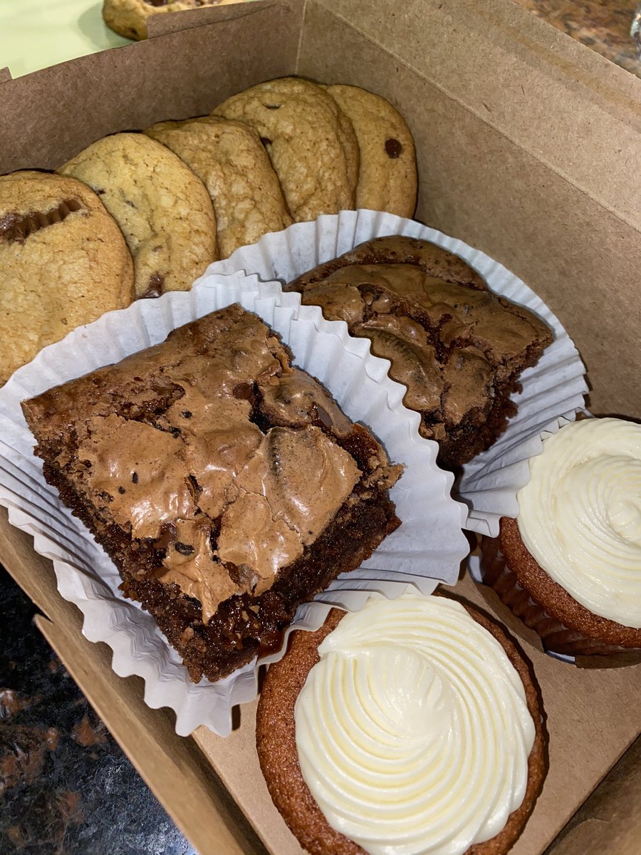 natsoto3's tweet photo. If you know me you know this has been in the works for a while but I’m finally ready to share with all of you!! Follow my baking page @ bakedon50th on Instagram to order the yummiest goodies made from scratch! From my kitchen to your tummy! https://t.co/21VuhOMm4D