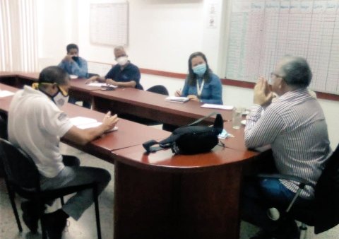 Inpsasel_vzla's tweet photo. Reunión de seguimiento y control de las actividades programadas de parte del Equipo de Trabajo,  en el marco del Plan 200 Carabobo 

#SputnikVEnVenezuela

@NicolasMaduro @dcabellor 
@eduardopiate2 
@geovannireuma 
@MinTrabajoVE 
@Mippcivzla https://t.co/G7XZku06wC