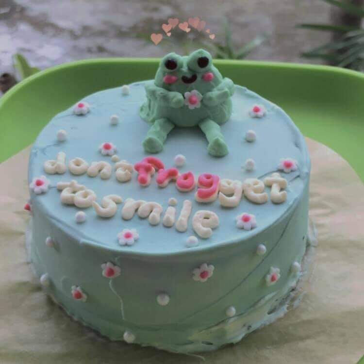 2021 is the year of frog cakesA THREAD 