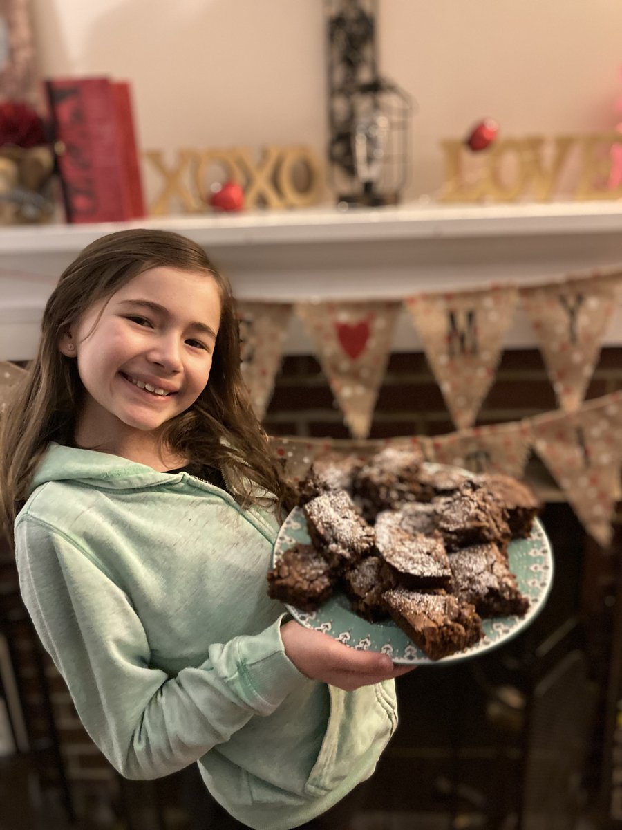 RvilleNews's tweet photo. Thank you again to all who are attending the RHS Student Connections Workshops! Today's student's baked Mexican Hot Chocolate Brownies with our World Language Honor Society students! @rvilleproud @VP_RHS #rvilleproud https://t.co/UeC8PNFZBx