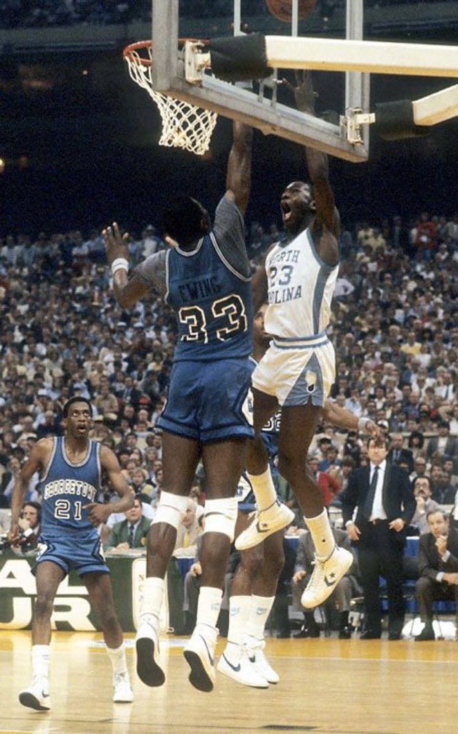 College basketball as god intended ...