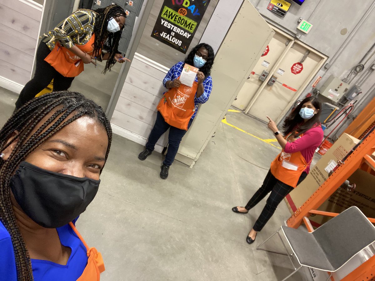 HollywoodHD0285 tweet media