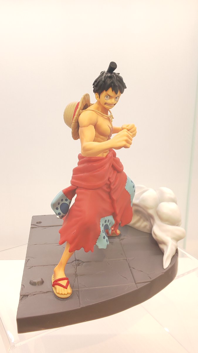 セガ 秋葉原 5号館 Figure R新展示情報 当店3階にて 2月下旬登場予定 ワンピース Log File Selection Worst Generation Vol 1 先行展示中 Log File Selection 第2弾のルフィは3月登場予定の ユースタス キッド とセットで飾れます