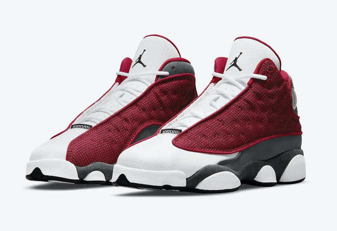 Air Jordan 13 ‘Red Flint’ Releasing in Full Family Sizing
sneakerfiles.com/air-jordan-13-…