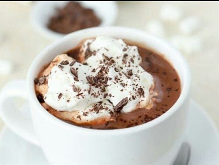 Baswa_'s tweet photo. Chocolat chaud ou lait au Nesquik ? https://t.co/MXSagjElEk