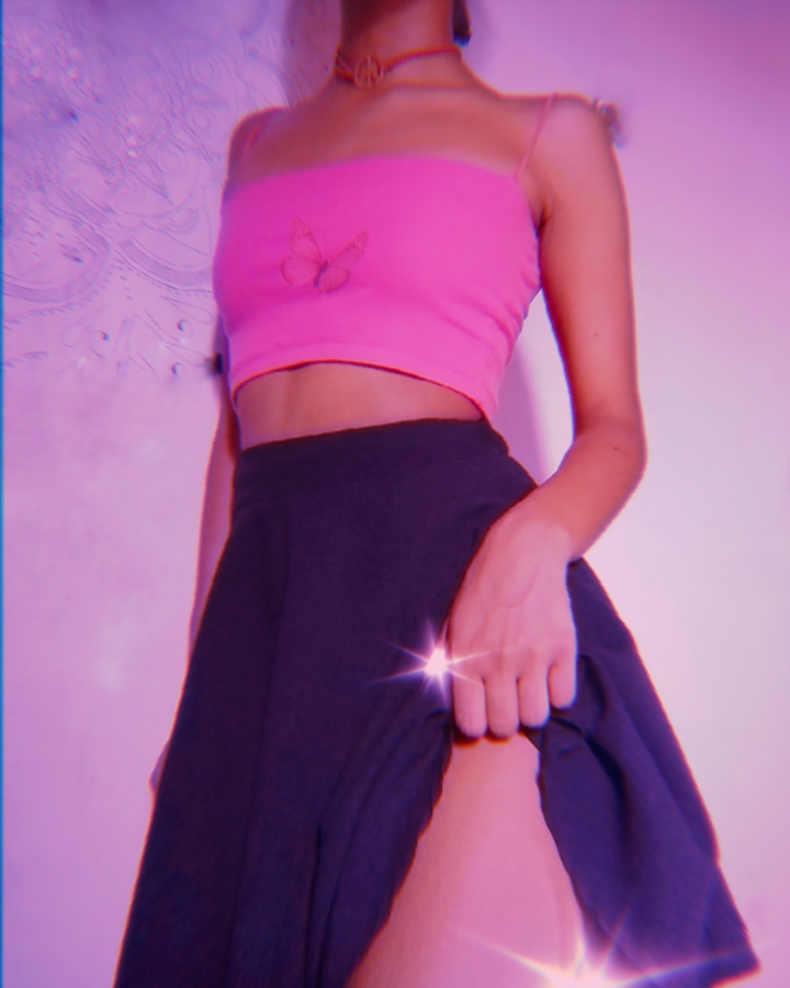 VenusLothus's tweet photo. não vejo a hora de pegar 100 seguidores para soltar a surpresinha que preparei para vocês 😊❤ https://t.co/tYnStXiqNO