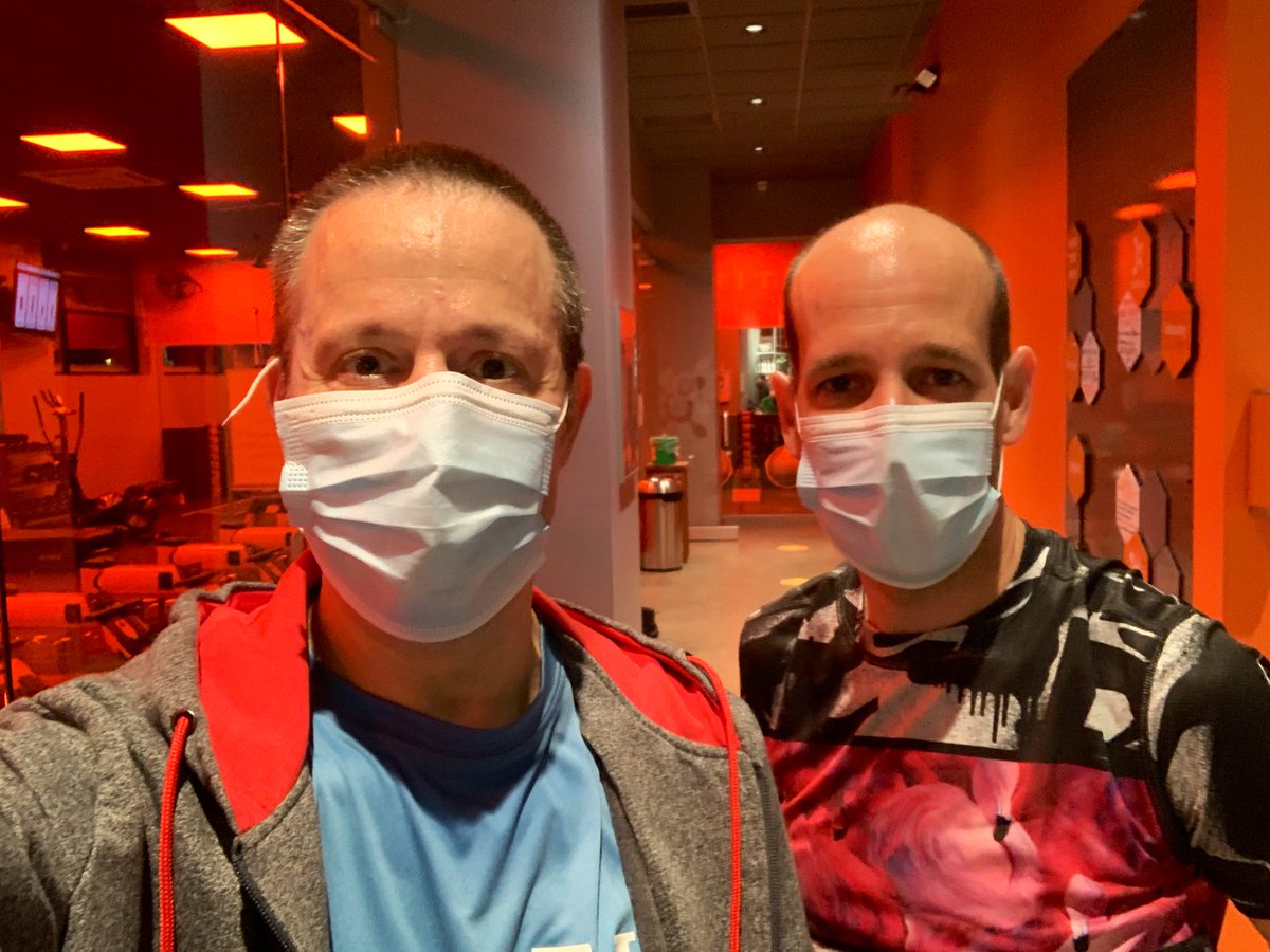 StevieAndLane's tweet photo. #Strength day at @orangetheory #OrangeTheoryFitness #OTFBroadRipple
#500mBenchmarkRow #BenchmarkDay & each of us had a #PR! I still had more to give - 😖 - but still improved! Love #Benchmarks! #row
#RunRowRepeat #BasePushAllOut #MoreLife #SplatPoints #KeepBurning #LiveLonger https://t.co/Hi5S6CbY38