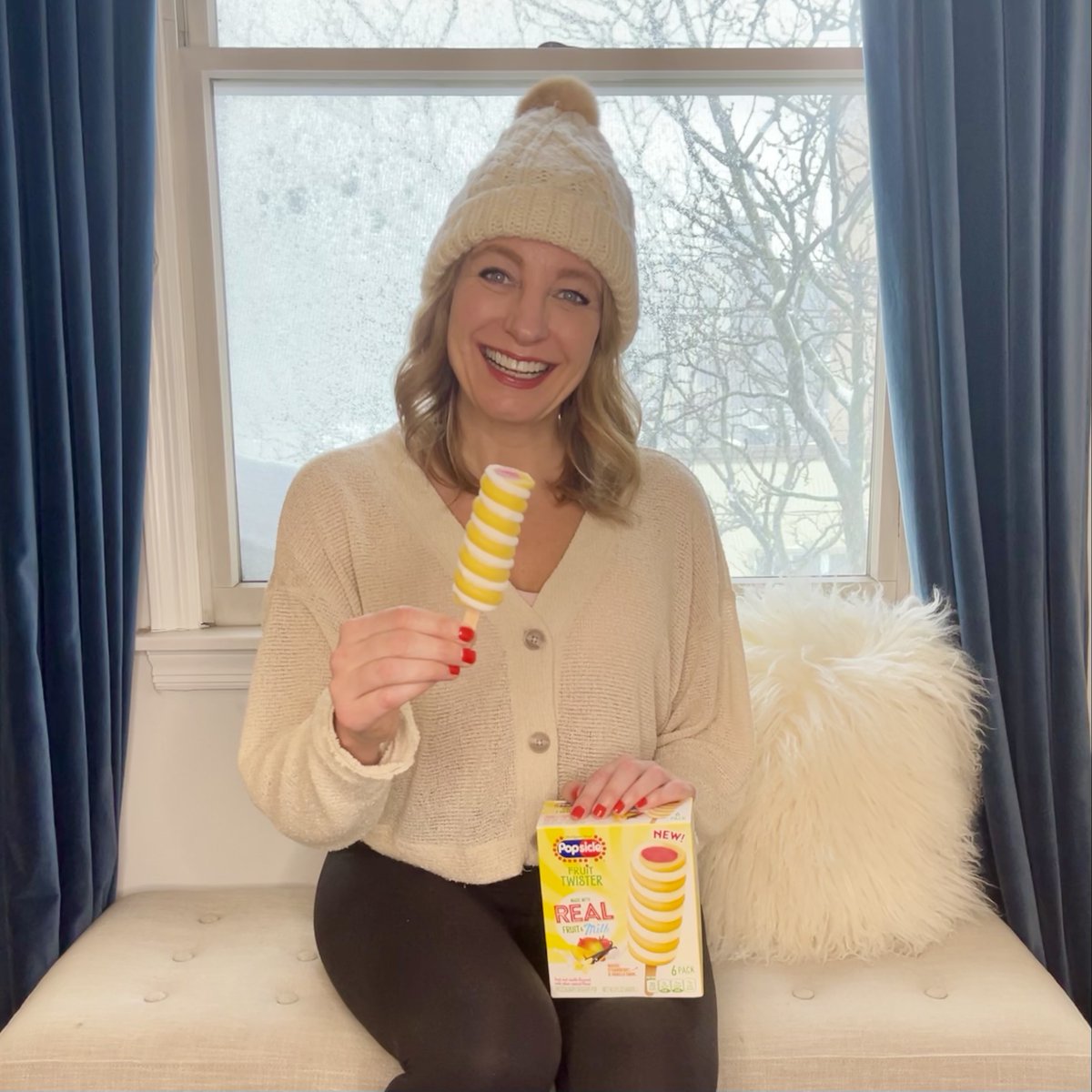 #ad #PopsiclePartner There's nothing like a snow day or a <a href="/Popsicle/">Popsicle®</a> to make you feel like a kid again! Popsicle Fruit Twisters are a better-for-you 70 cal treat made w real fruit and milk, no artificial flavors + only colors from natural sources! #PopsicleTwisters #PopsicleTime