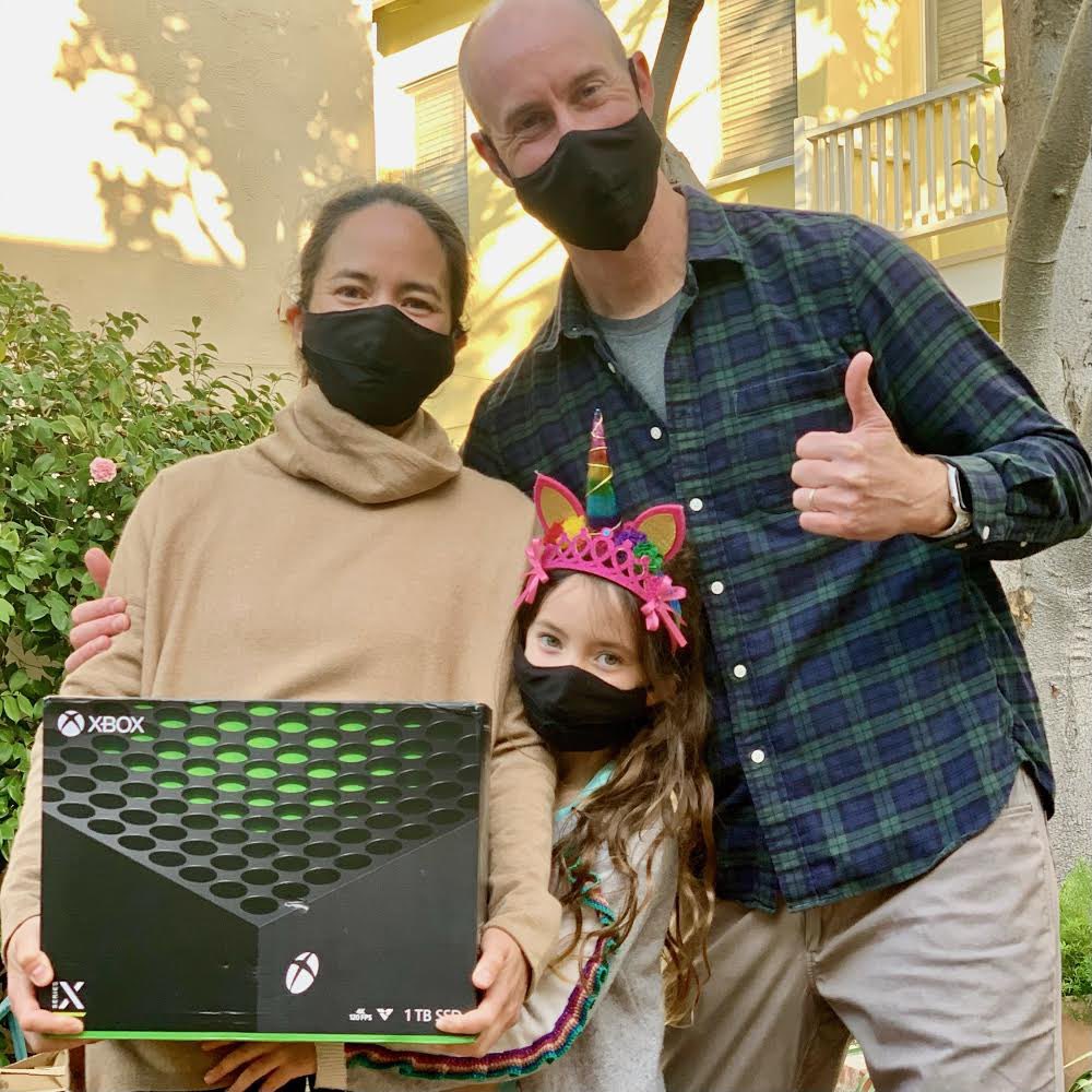ora_brands's tweet photo. Congratulations to our Second Prize Winner: The Buckley Family!
⠀⠀⠀⠀⠀⠀⠀⠀⠀
We’ve got plenty more in store and can’t wait to unveil what we’ve been working on with everyone. Stay tuned
⠀⠀⠀⠀⠀⠀⠀⠀⠀
#breathewithORA #protection #family #giveawaywinners #staysafe https://t.co/ZQn771j2wb