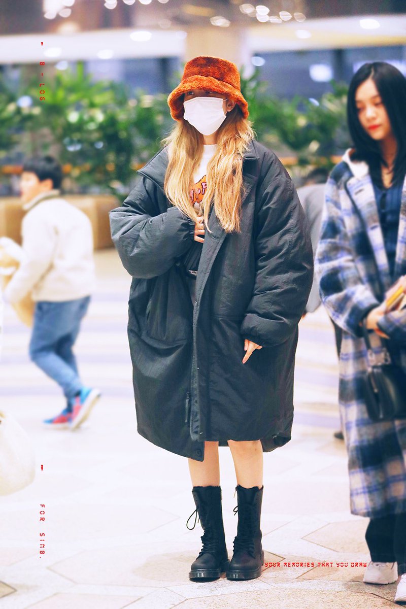sinblooks's tweet photo. 200111 #신비 #엄지

                                           ✧ b-log https://t.co/YqLqD3NxuO