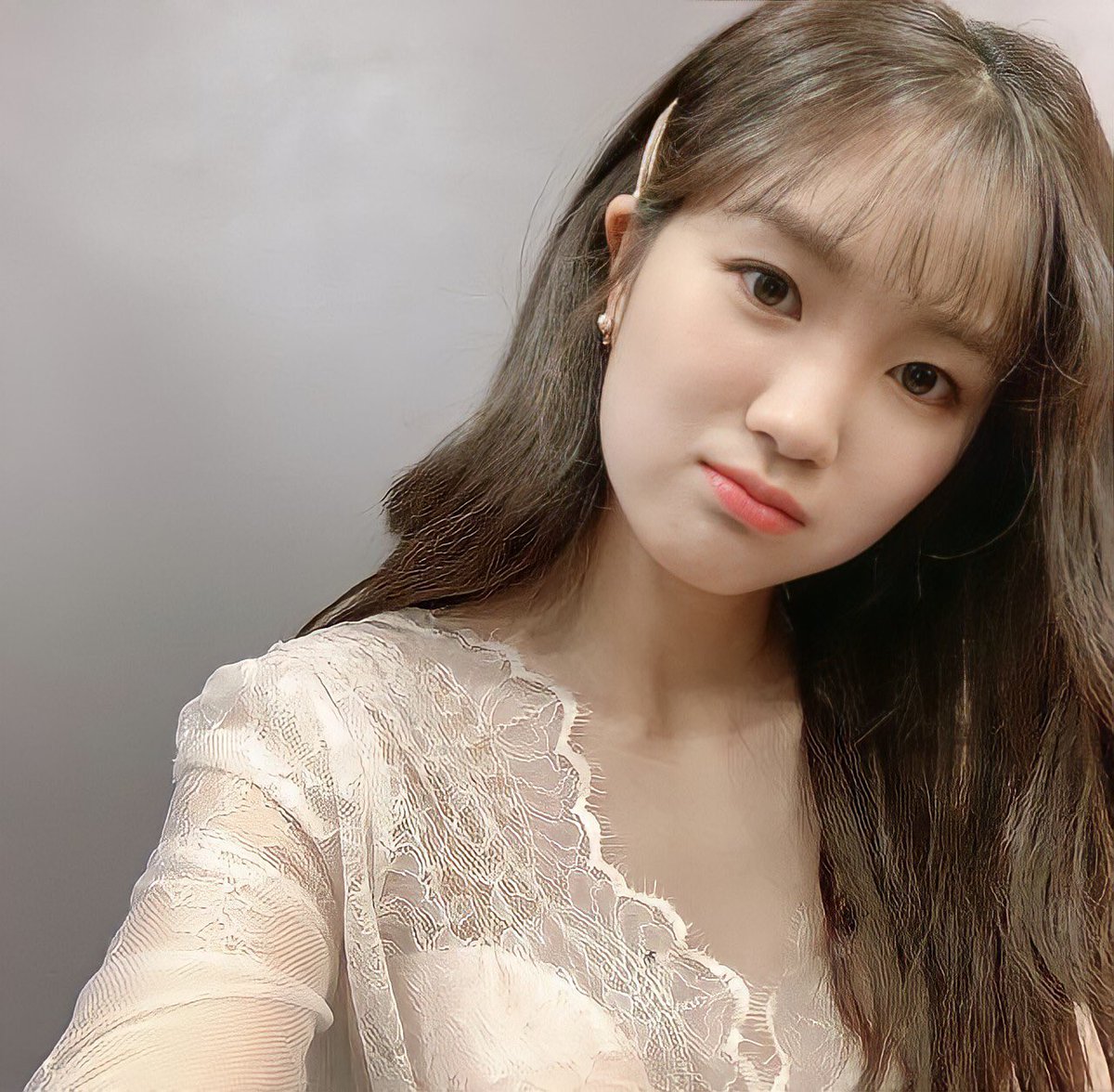 OPAL3TT3's tweet photo. 울 애기 드레스 입은 것만 보면 오구 예뻐 죽겟서 ㅠㅠ 💖 https://t.co/6MN9yJ1XYs