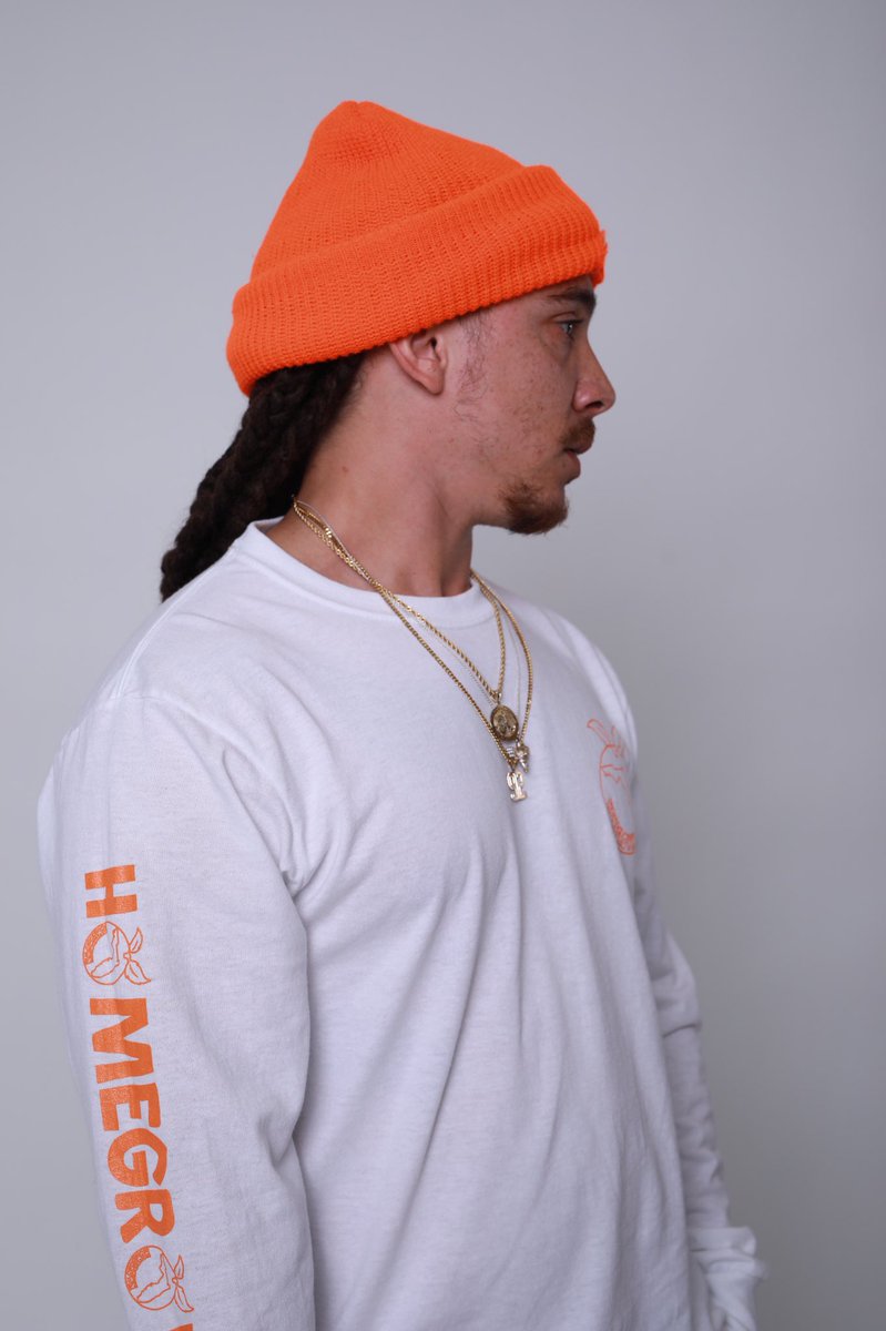 LBRGclothing's tweet photo. HOMEGROWN 2.0 DROPS AT MIDNIGHT 🖤🤞🏽🍊

https://t.co/x0tWGbMh2d https://t.co/huVgbUQT4w