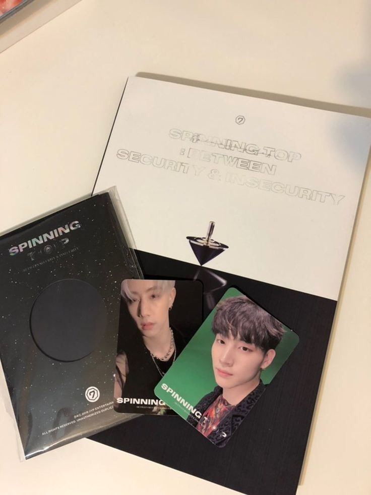 twtlunarsolar's tweet photo. ⠀·  ៸៸  ₊ 𝔩𝔞𝔫𝔡__ 』 ıng :: ın ⋅ ☾ 𝓛╱unᥲr-⧉.solᥲ˖𝓻 𓂅 : #Sun’s plᥲчlıst › #StreamPartyWPLANET7 * #Team_Eclipse 

Llegó un regalo de los chicos de @twt_PLANET7, estoy tan emocionada porque se acordarán de mi. ¿Mi canción favorita? Sin duda es Eclipse. https://t.co/a37qAJ9o89