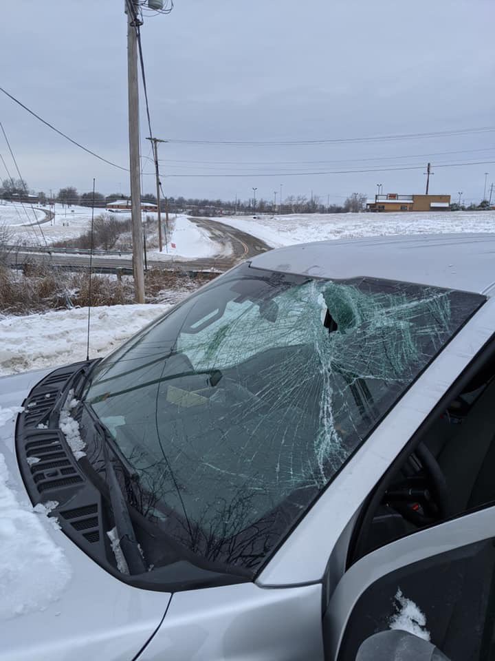MarcWeinbergWX's tweet photo. This is scary. This picture was sent to me yesterday by Michelle Calebs. They were driving on I-64 when a large piece of ice flew off a van in front of them. This could have been VERY bad. 

Please, please clean off your car fully before taking it on the road. Lives are at stake. https://t.co/KGQeQTb4Ld