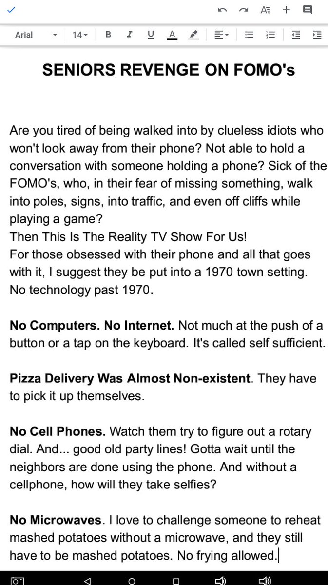 JayeRev's tweet image. #RealityTV 
Here's a reality show I want to see.
After years of watching people walk into everyone and everything because they won't take their eyes off the phone, I"d love to see them without a cellphone and dealing with technology, appliances, etc. that are no later than 1970.
