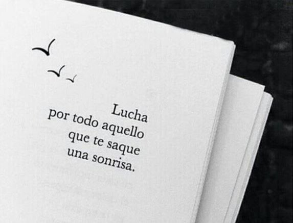 PRedondas's tweet photo. No te tomes en serio 
nada que no te haga reír.

Eduardo Galeano https://t.co/cjHIphD4sB