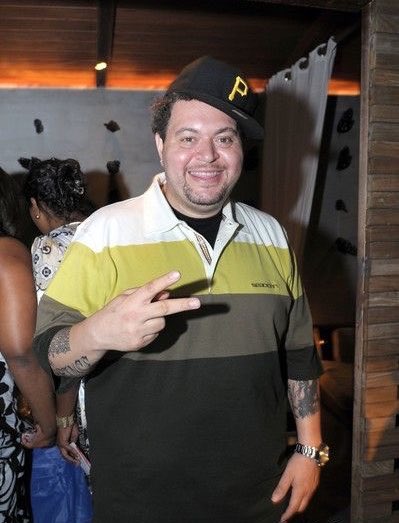 POWER101JAMZ's tweet photo. R.I.P. @PrinceMarkieDee 
🙏🏽🙏🏽🙏🏽
#TheFatboys #HiphopIcon
#Legend #princemarkiedee https://t.co/nU9NsCtjyi