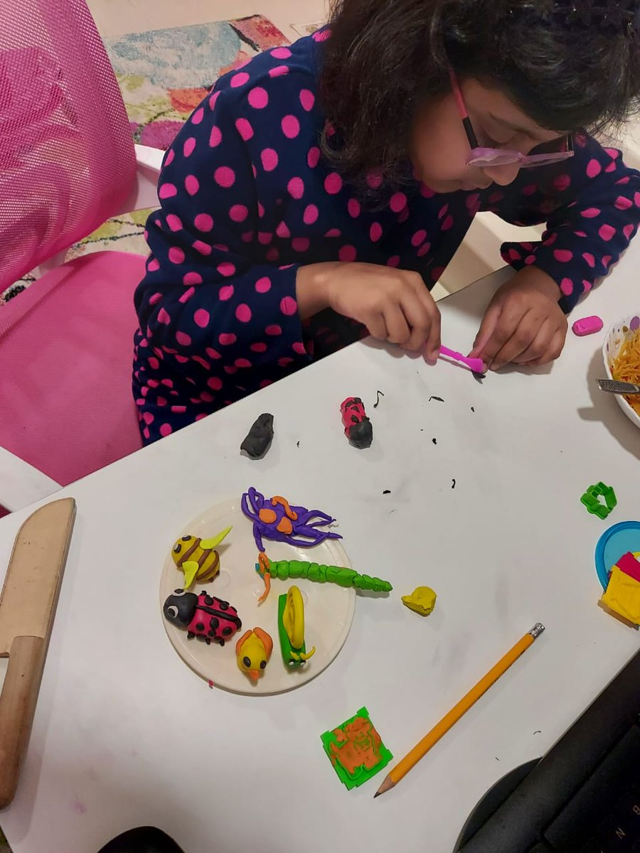 dr_priyanka31's tweet photo. #ClayMoulding activity develops #motorskills helps with creative problem-solving. Young students of #TheManthanSchool participated enthusiastically and shown their creative talent. @WeAreTeachers @teacher2teacher https://t.co/qw1f7iboZs