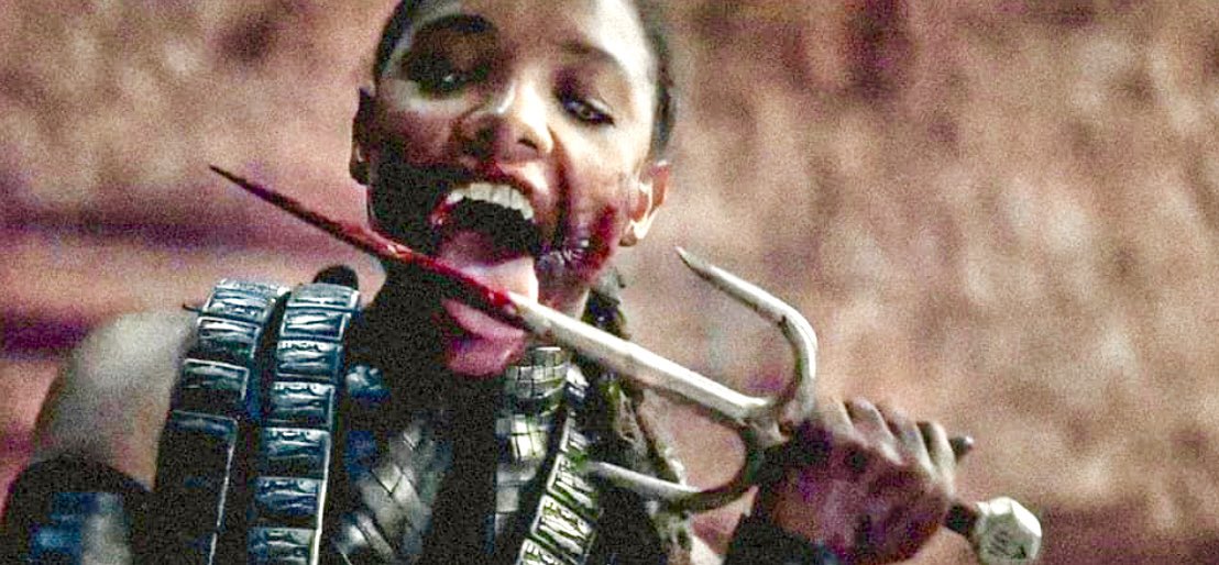 Clem_Gotham30's tweet photo. So I’m going say I’m so for this Yes Kitana is black she is her clone so there for she is also black and I for one am here for it for years ppl was trying say jade wasn’t black but now we got her BFF and her clone so now what https://t.co/dOAnNtV5oA