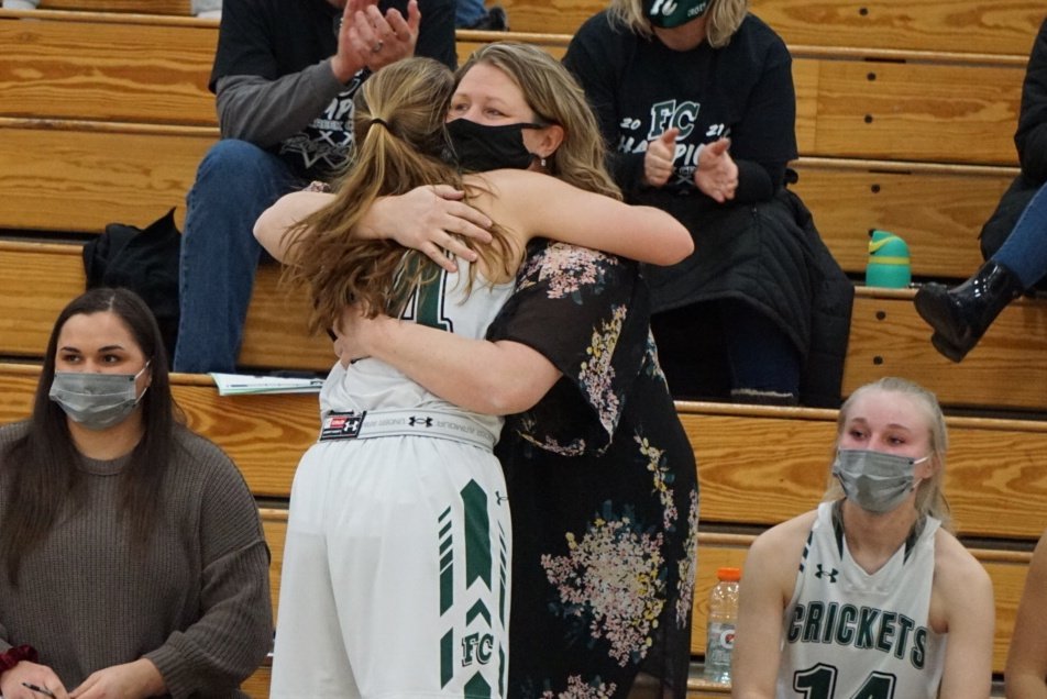 DaveStrasburg's tweet photo. Girls Basketball 
D4 Sectional Semifinal 
Final
Fall Creek 45, Edgar 28

Fall Creek advances to the Sectional Final Saturday at Phillips (69-54 win over Clear Lake) #gocrickets https://t.co/2YpDIjSm67