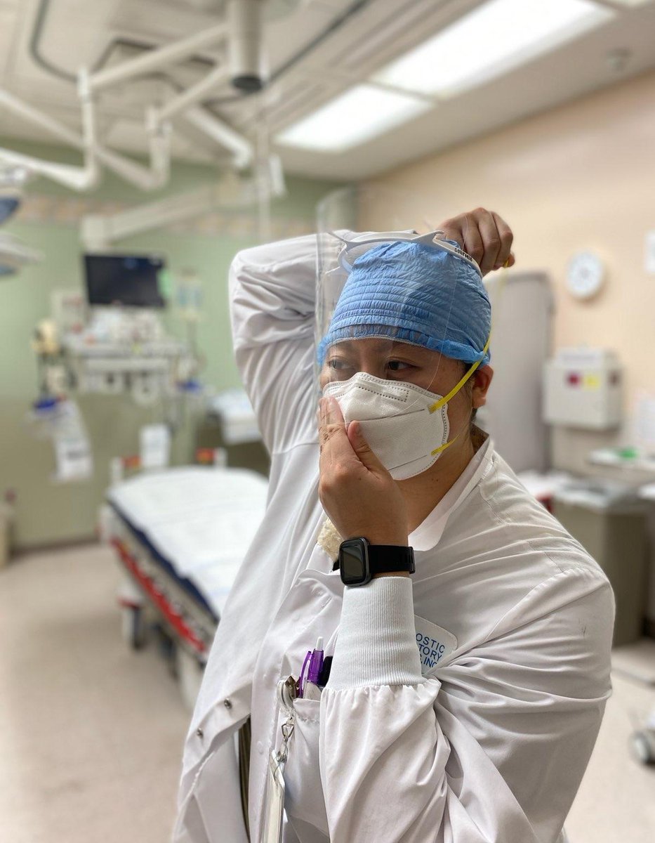 queenshealthhi's tweet photo. It's Phlebotomists Recognition Week! π Phlebotomists draw blood for testing, transfusions, donations and research, and are an integral part of our health care team. Mahalo for your hard work and commitment to our patients. ππ©Έ #DrawnToHelpOthers https://t.co/GrUwpNpJLG