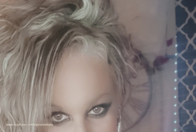 I just posted one new photo on #realloyalfans. Take a look here: https://t.co/xBuYycYl1M https://t.c<a href="/tag/realloyalfans"class="tags">#realloyalfans</a>